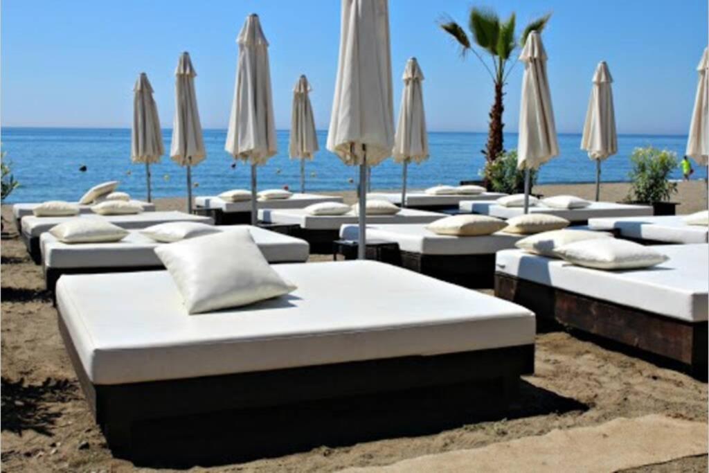 Oasis Sun Beach Costa Del Sol 에스테포나 외부 사진