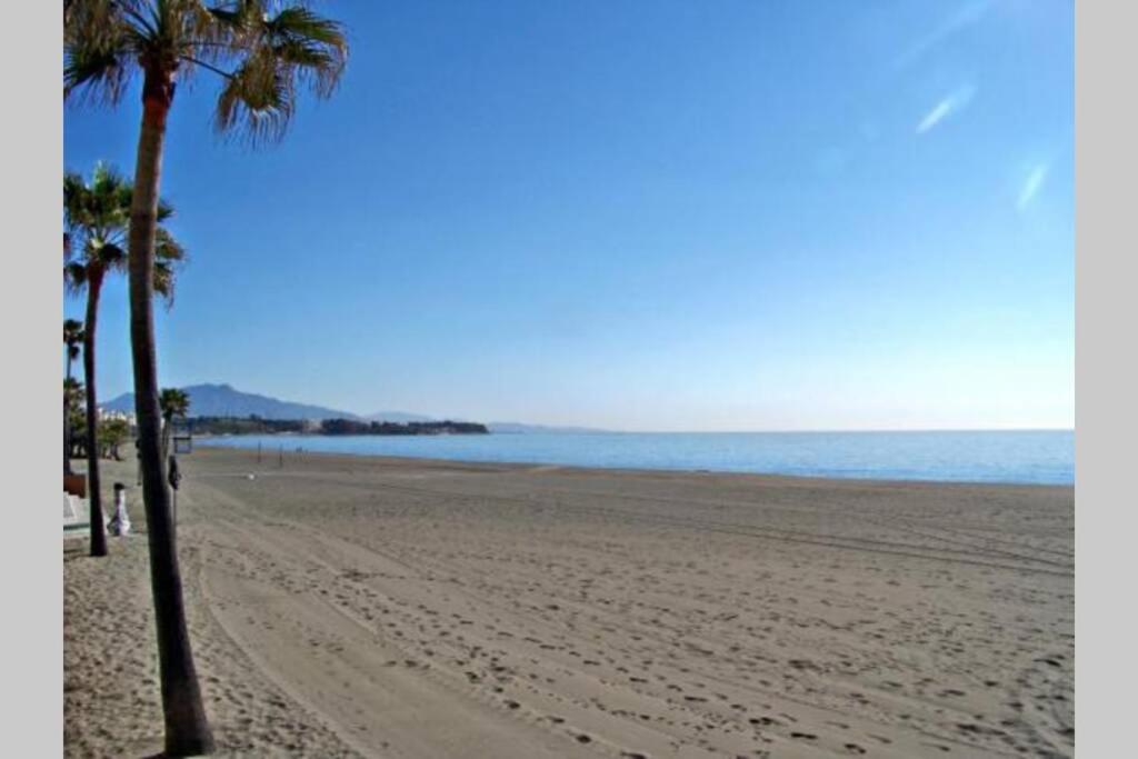 Oasis Sun Beach Costa Del Sol 에스테포나 외부 사진