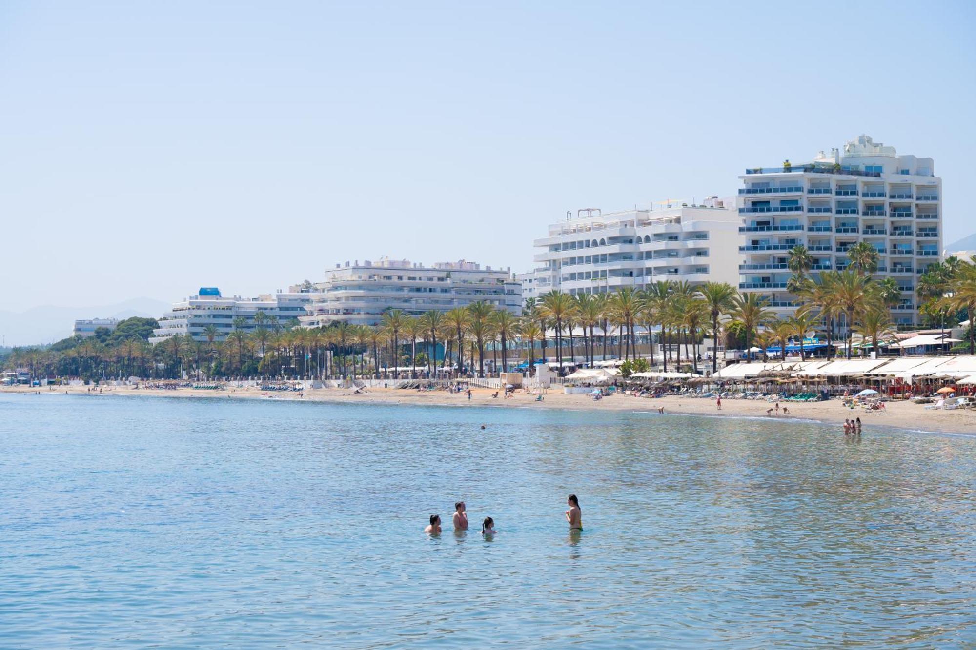 Oasis Sun Beach Costa Del Sol 에스테포나 외부 사진