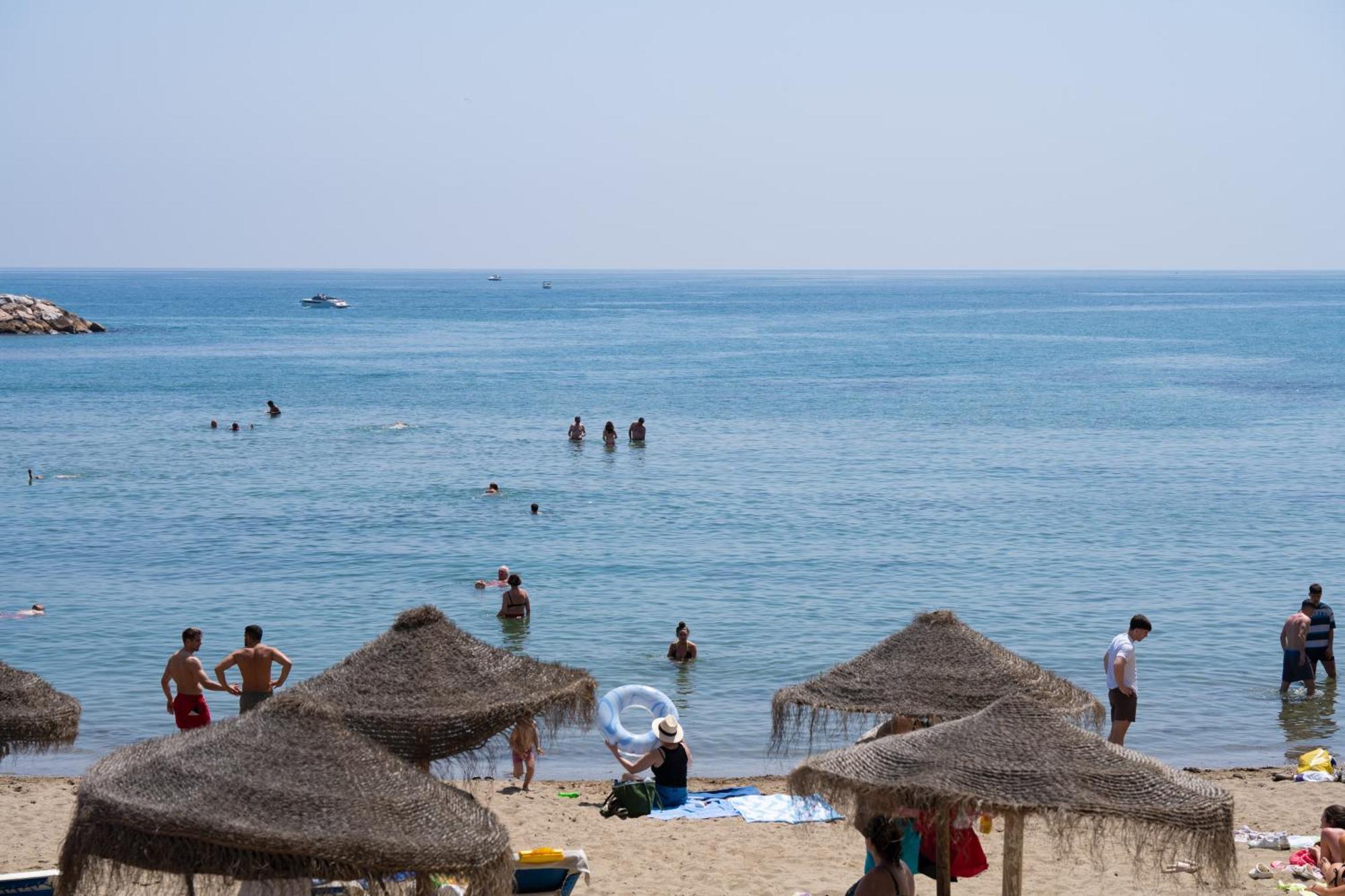 Oasis Sun Beach Costa Del Sol 에스테포나 외부 사진